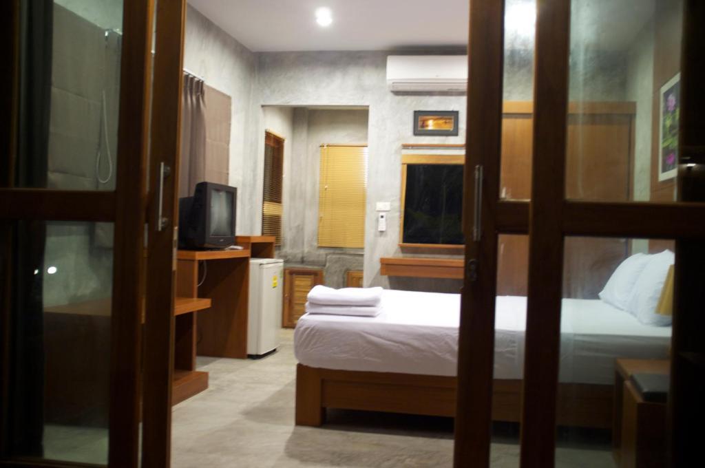 พะงัน ปาล์มบีช รีสอร์ต แอนด์ เรสเทอรองต์ Hotel เกาะพะงัน ห้อง รูปภาพ