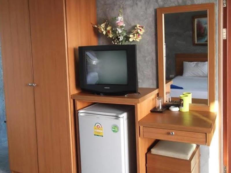 พะงัน ปาล์มบีช รีสอร์ต แอนด์ เรสเทอรองต์ Hotel เกาะพะงัน ภายนอก รูปภาพ